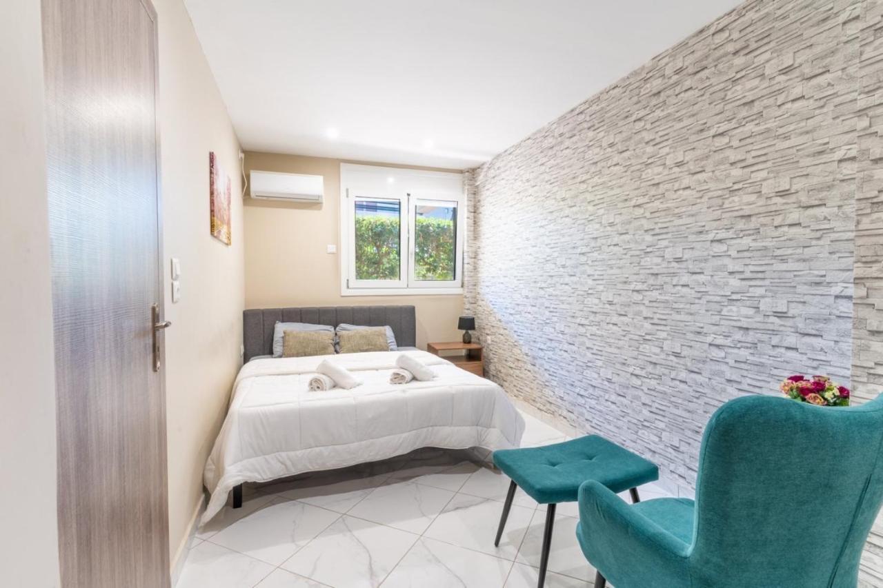 Aiolos Luxury Alimos Kalamaki Market Apartment 3 Near The Sea Афины Экстерьер фото
