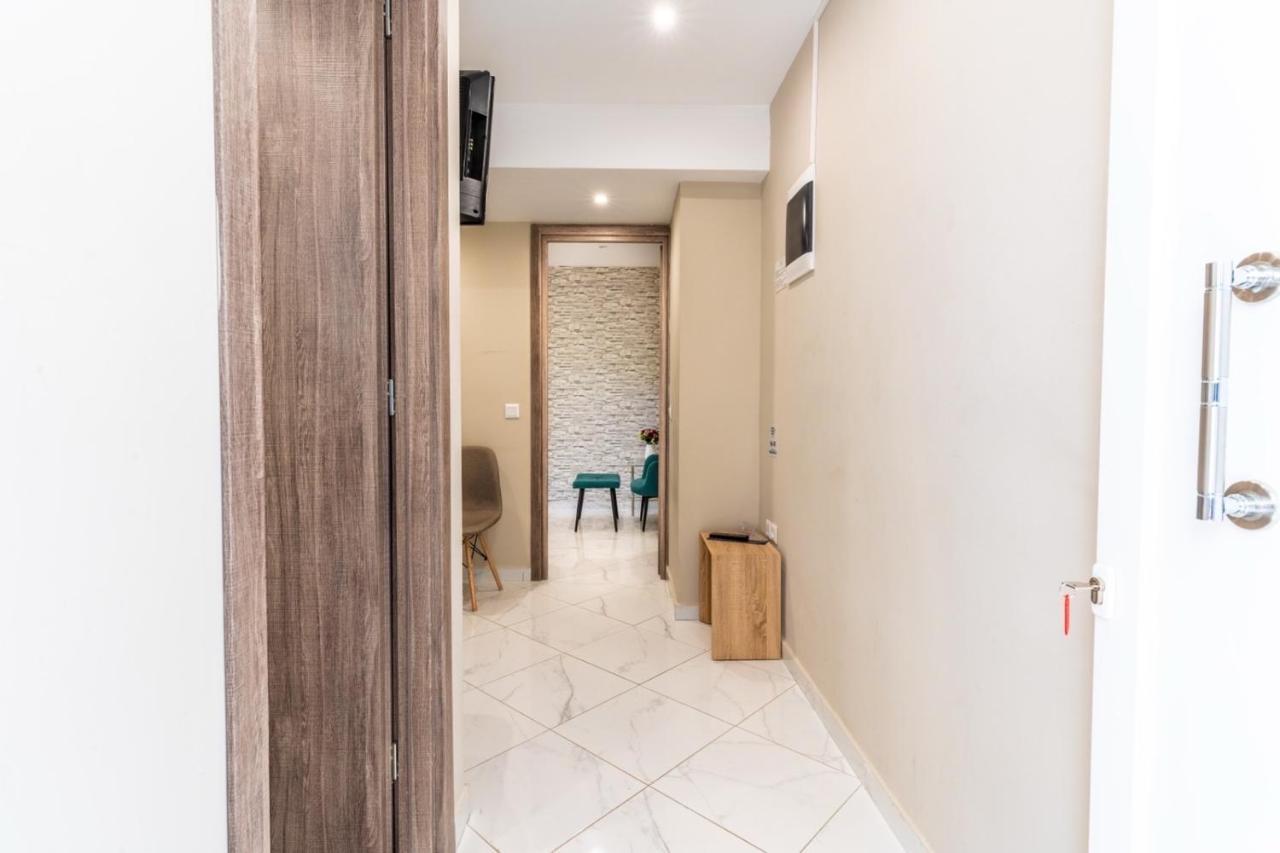 Aiolos Luxury Alimos Kalamaki Market Apartment 3 Near The Sea Афины Экстерьер фото
